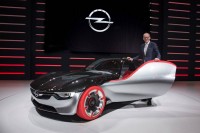 CEO Opela KTN je predstavio novi Opel GT koncept